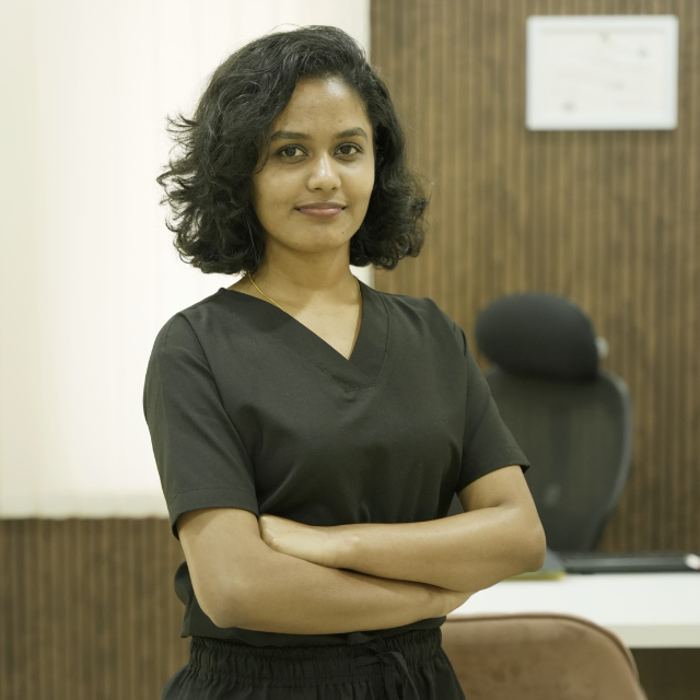 Dr Surabhi Sasi